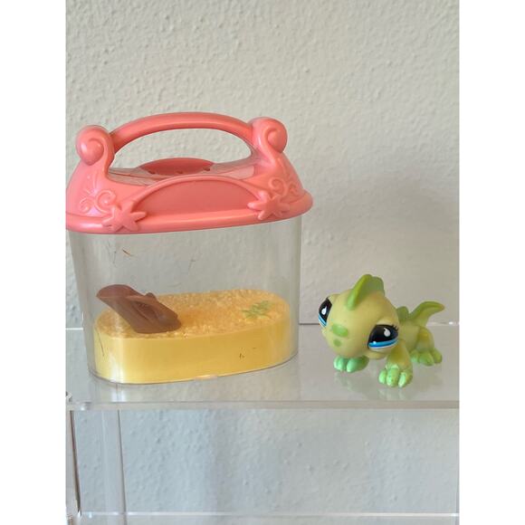 Littlest Pet Shop LPS Iguana Lizard #850 Green Blue Teardrop Eyes 2008 *Read - Picture 3 of 9
